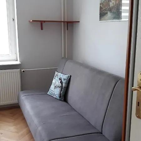 شقة 4-room-flat 63 M2 *