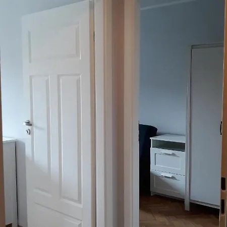 شقة 4-room-flat 63 M2