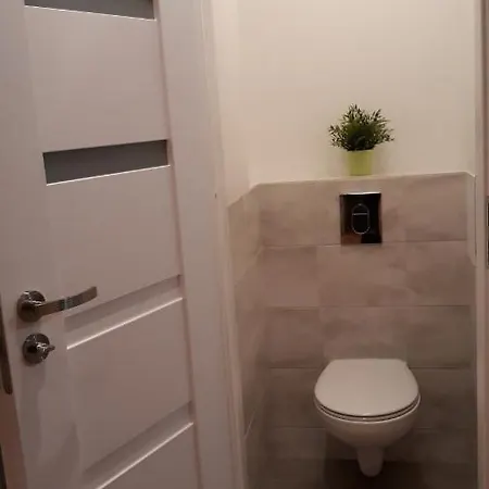 شقة 4-room-flat 63 M2